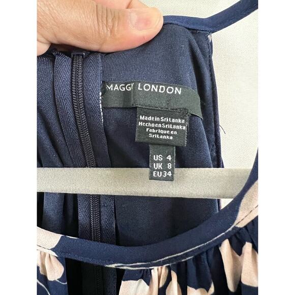 Maggy London Womens Navy Floral Halter Top Jumpsuit w/pockets Size 4 - Picture 2 of 6